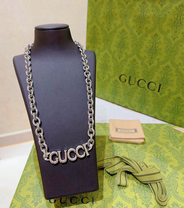 Gucci Necklace 08yxs102